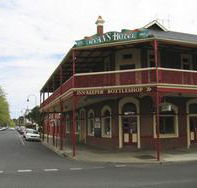 Ryans Hotel - Accommodation Directory