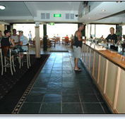 Bateau Bay Hotel - Accommodation Directory