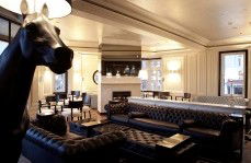 Polo Lounge - The Oxford Hotel - Accommodation Directory 0
