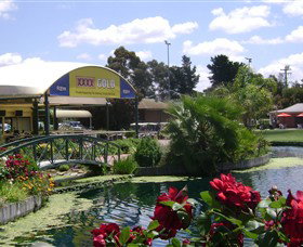 Howlong NSW Accommodation Directory