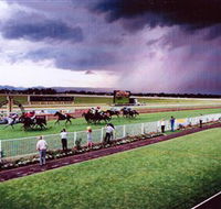 Hawkesbury Race Club - Accommodation Directory