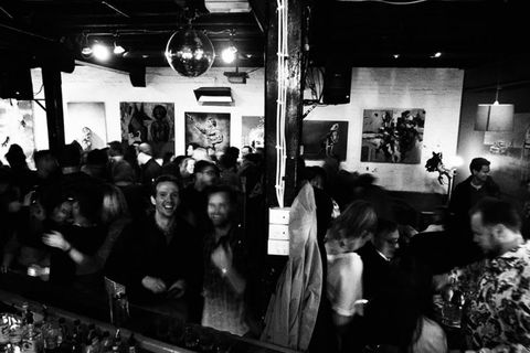 Fad Gallery - Accommodation Directory 2