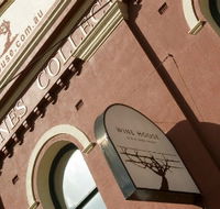 Wine House - Accommodation Directory