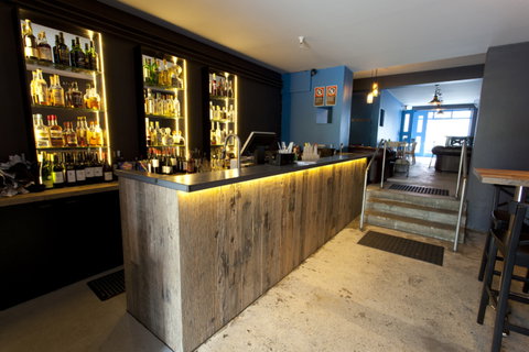 Darlie Laundromatic - Accommodation Directory 0