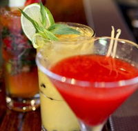 Gilligans - Accommodation Directory