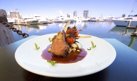 Glass Dining & Lounge Bar - Accommodation Directory 2