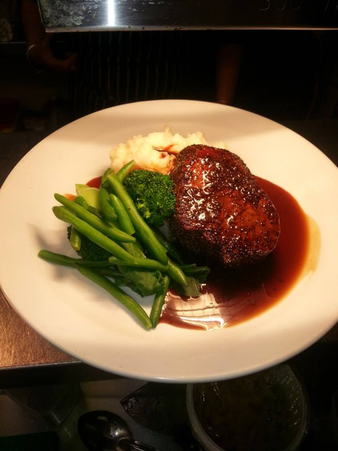 Beresfield Tavern - Accommodation Directory 4