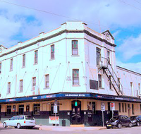 Caledonian Hotel - Accommodation Directory