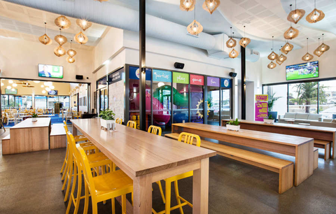 Coolum Beach Hotel - Accommodation Directory 1