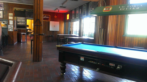 Lakes Creek Hotel - Accommodation Directory 1