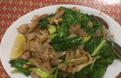 Lee's Thai Food Restaurant - Accommodation Directory 4