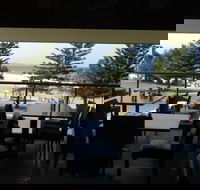 Fat Fish Beachfront Bistro - Accommodation Directory