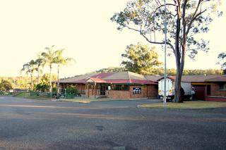 Bushland Tavern - Accommodation Directory 1