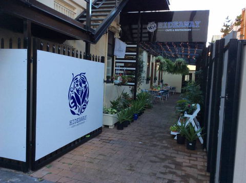 Hideaway Cafe & Restaurant - Accommodation Directory 0