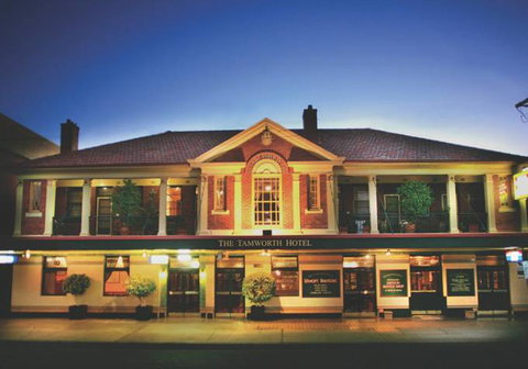 Tamworth Hotel - Accommodation Directory 0