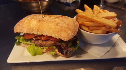 Lighthouse Beach Cafe - Accommodation Directory 3