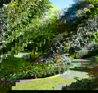 Camelot Garden Stroll - Accommodation Directory