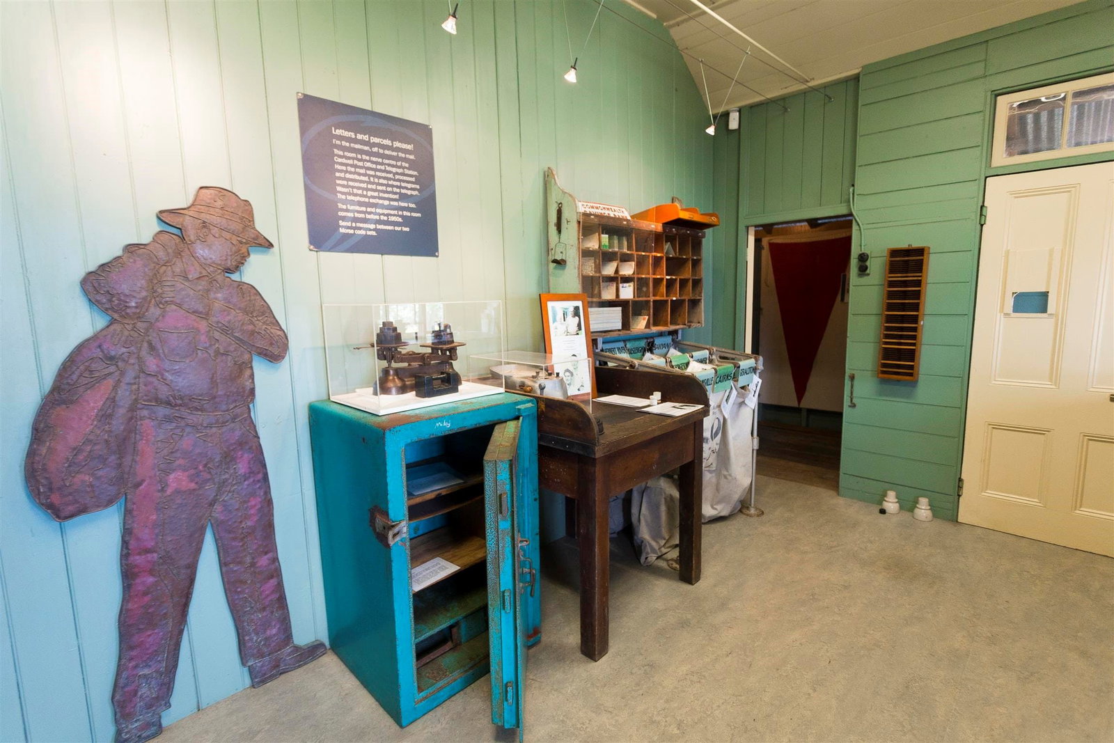 Port Hinchinbrook QLD Accommodation Directory