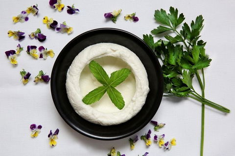 Zahli Modern Middle Eastern Restaurant - Accommodation Directory 1