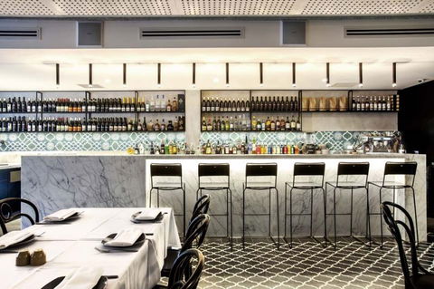 Zahli Modern Middle Eastern Restaurant - Accommodation Directory 4