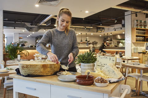 Flaming Cheese Wheel And Wine Experience: Brisbane - Accommodation Directory 0