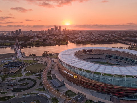 Geelong Cats V Collingwood - AFL Round 7 - Accommodation Directory 0