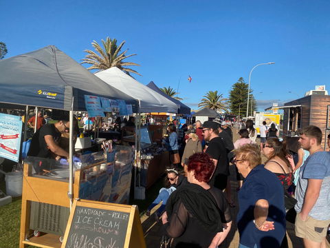 Summer Twilight Markets - Accommodation Directory 0