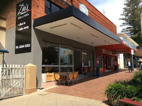 Reef To Reef - Accommodation Directory 0