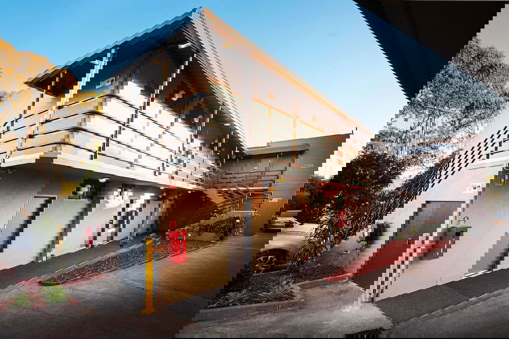 Greensborough VIC Accommodation Directory