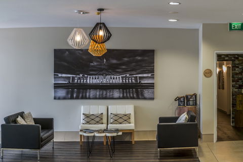 Pacific Suites Canberra - Accommodation Directory 4