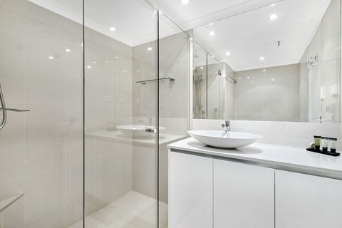 ULTIQA Beach Haven At Broadbeach - Accommodation Directory 2