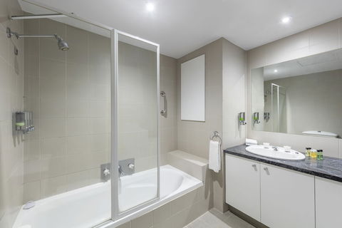 Riverside Apartments Melbourne - Accommodation Directory 2