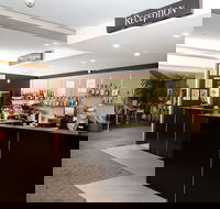 Edgewater Hotel - Accommodation Directory