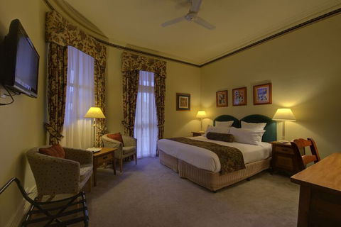 Royal Exchange Hotel - Accommodation Directory 7
