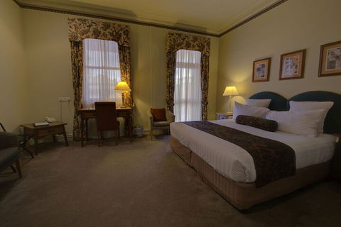 Royal Exchange Hotel - Accommodation Directory 5