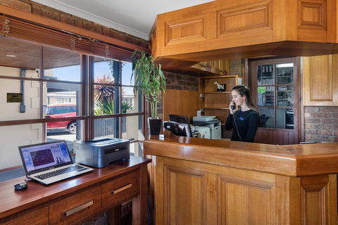 Best Western Olde Maritime - Accommodation Directory 5
