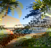 Vue Apartments Trinity Beach - Accommodation Directory