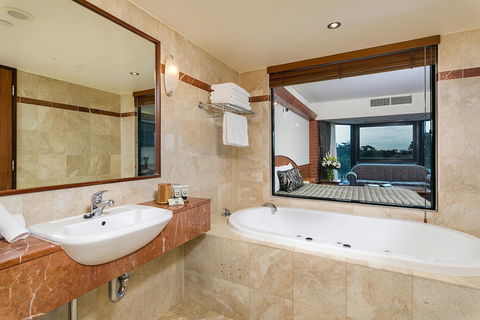 Arkaba Hotel - Accommodation Directory 3