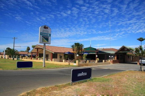 Cervantes Pinnacles Motel - Accommodation Directory 1