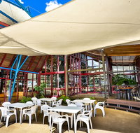 Kingfisher Bay Resort