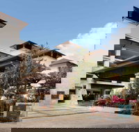 Pullman Palm Cove Sea Temple Resort and Spa - Accommodation Directory