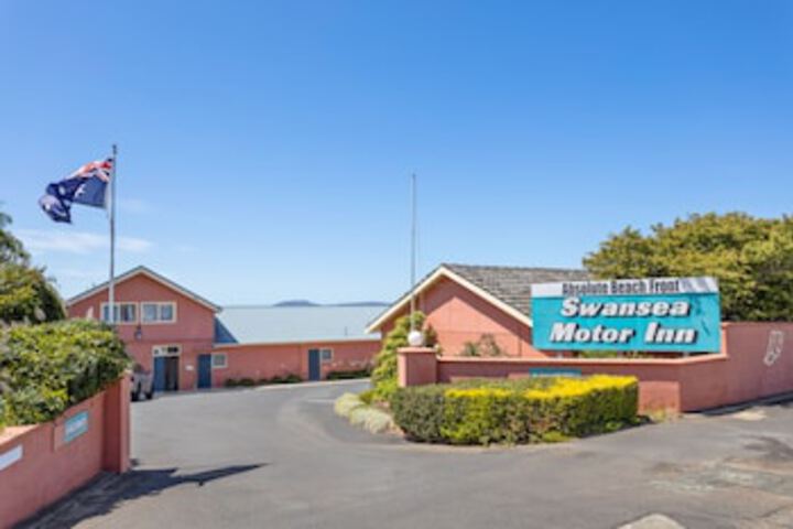 Swansea TAS Accommodation Directory