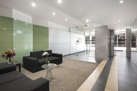 Quest On William - Accommodation Directory 2