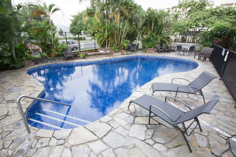 Cairns Plaza Hotel - Accommodation Directory 2