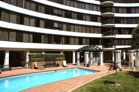 BreakFree Capital Tower - Accommodation Directory 5