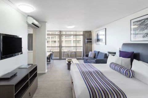 Oaks Sydney Hyde Park Suites - Accommodation Directory 0