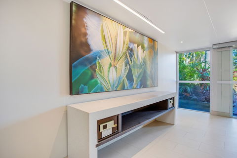 Gemini Court Holiday Apartments - Accommodation Directory 0