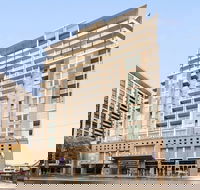 Oaks Adelaide Embassy Suites - Accommodation Directory