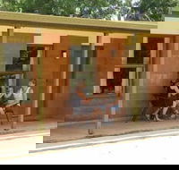 Territory Manor Motel  Caravan Park