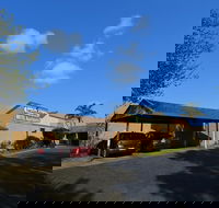 Executive Hideaway Motel